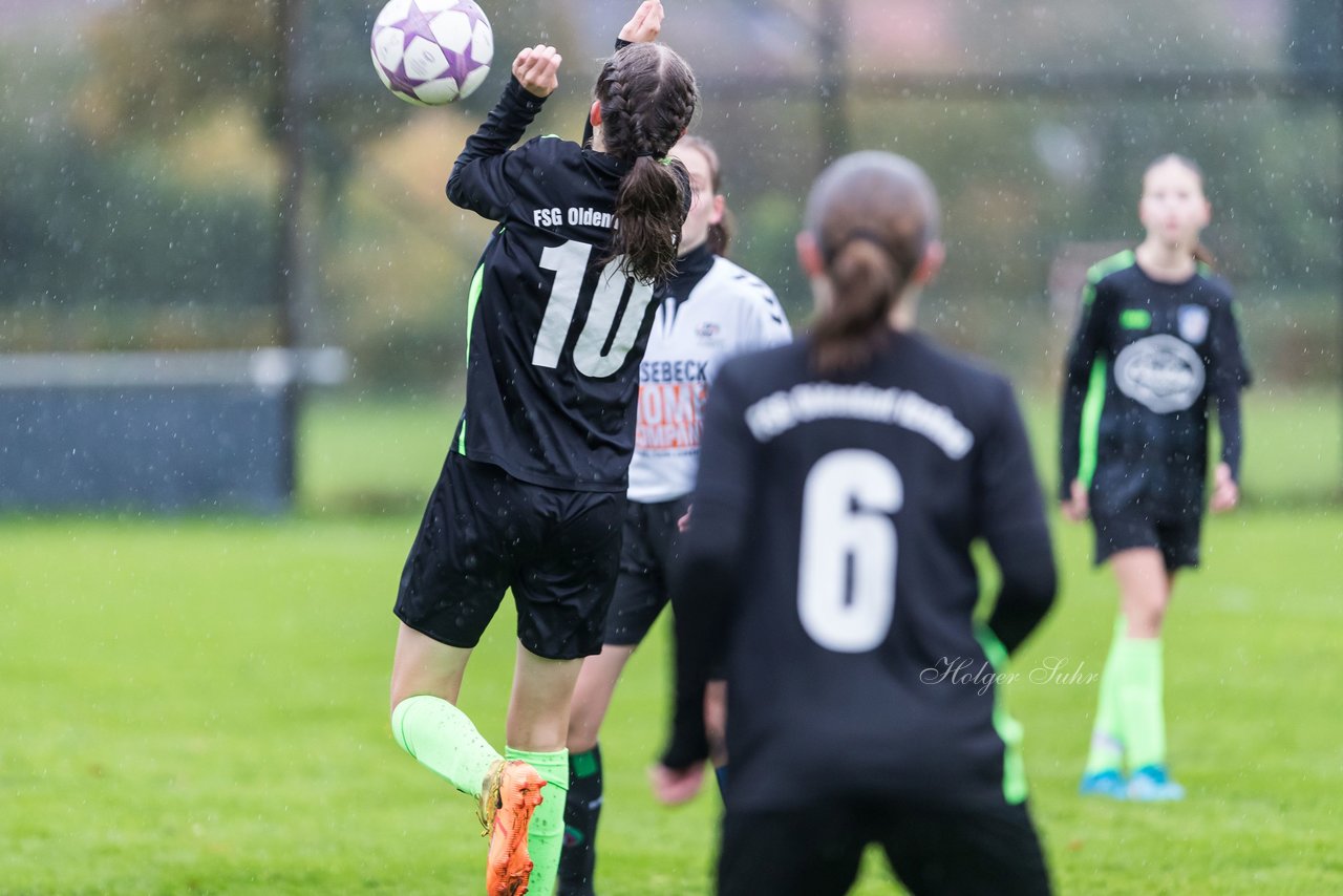 Bild 81 - wBJ SV Henstedt Ulzburg - FSG Oldendorf Itzehoe : Ergebnis: 1:5